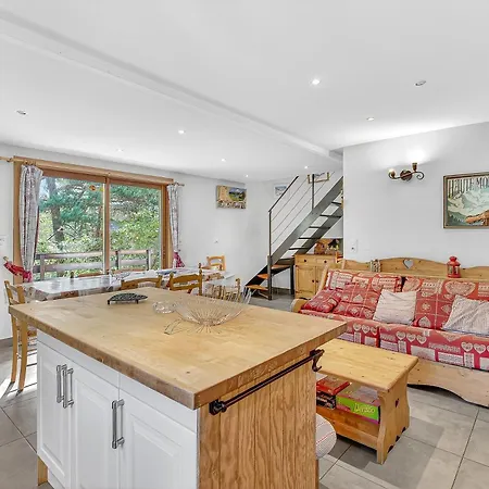 Les Chalet Les Thuiles